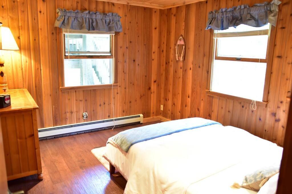 Quiet And Comfy 3Bed/2Bath - Chalet With Hot Tub. Cedar Экстерьер фото