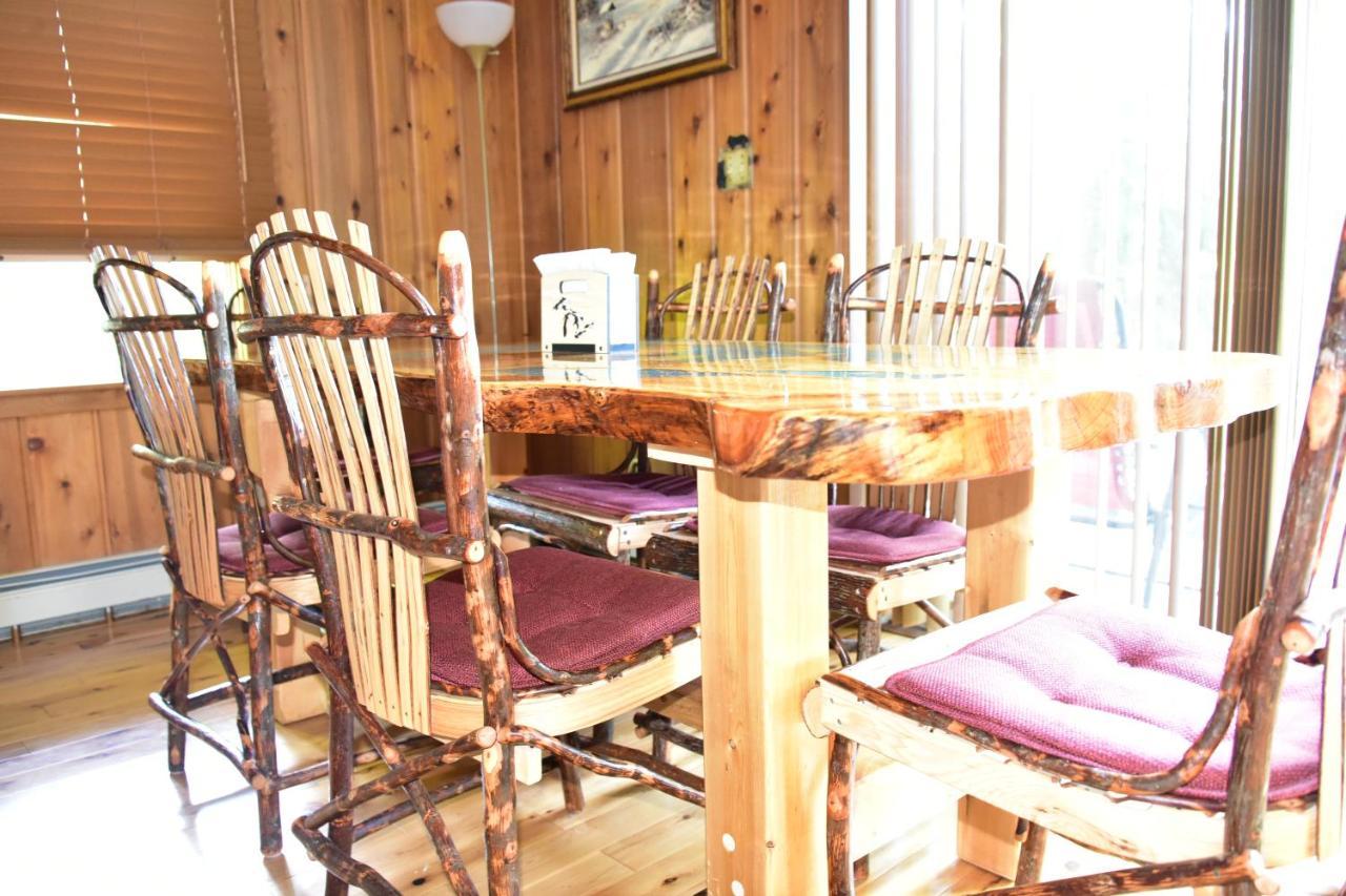 Quiet And Comfy 3Bed/2Bath - Chalet With Hot Tub. Cedar Экстерьер фото